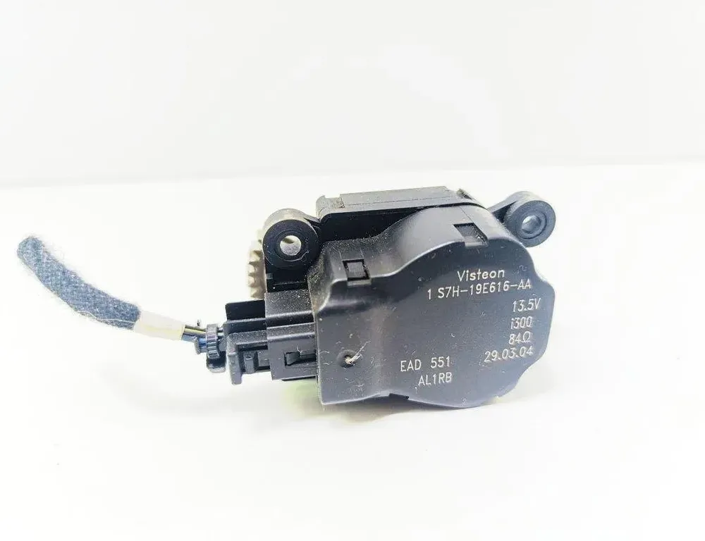 FORD Mondeo 3 generation (2000-2007) Interior Heater Flap Motor Actuator 1S7H19E616AA 31388482
