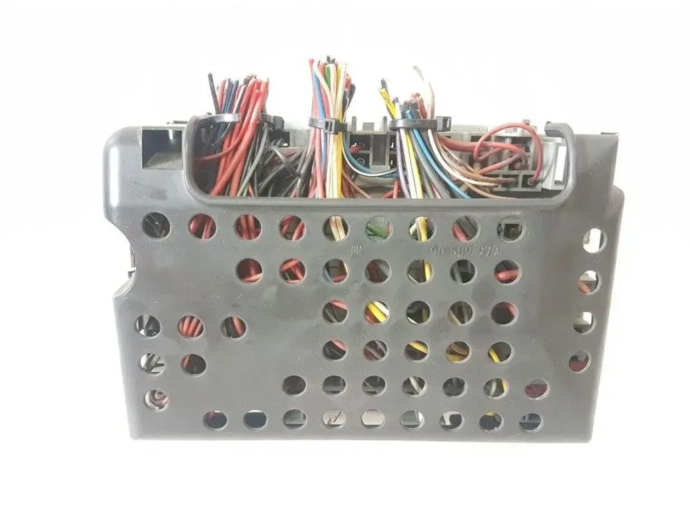 OPEL Astra G (1998-2009) Drošinātāju kārba 90589965 31400458