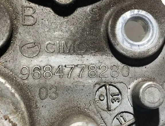 VOLVO S60 2 generation (2010-2020) Кронштейн топливного насоса 33309482