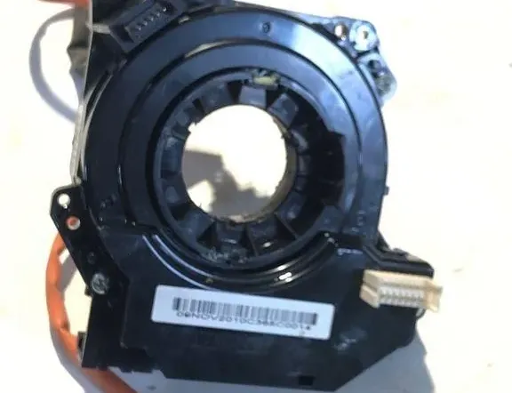 VOLVO C30 1 generation (2006-2013) Steering Wheel Slip Ring Squib 33314824