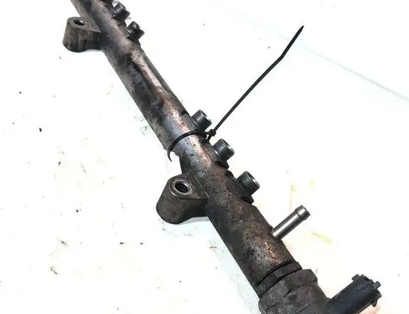 VOLVO XC60 1 generation (2008-2017) Fuel Rail 644208,30777759 33316599