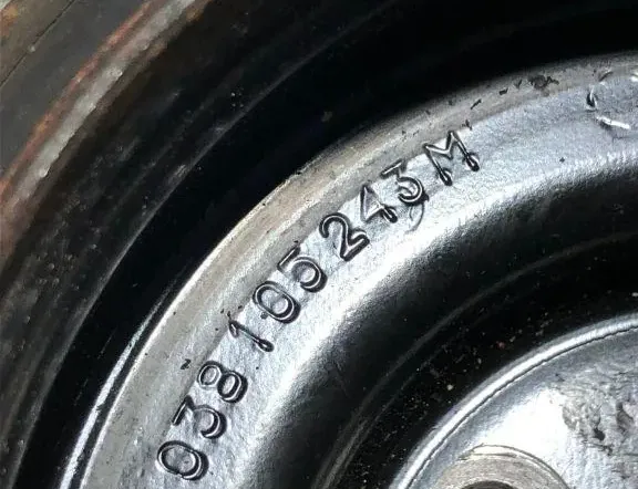 AUDI A4 B8/8K (2011-2016) Шкив коленчатого вала 038105243M,038105243L 33321439