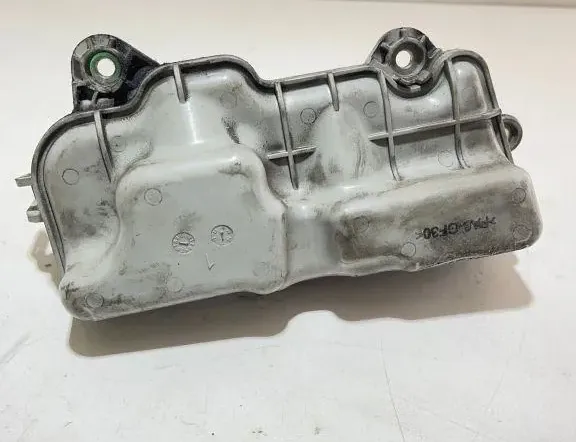 VOLVO S60 2 generation (2010-2020) Vakuuma tvertne 31339809 33322820