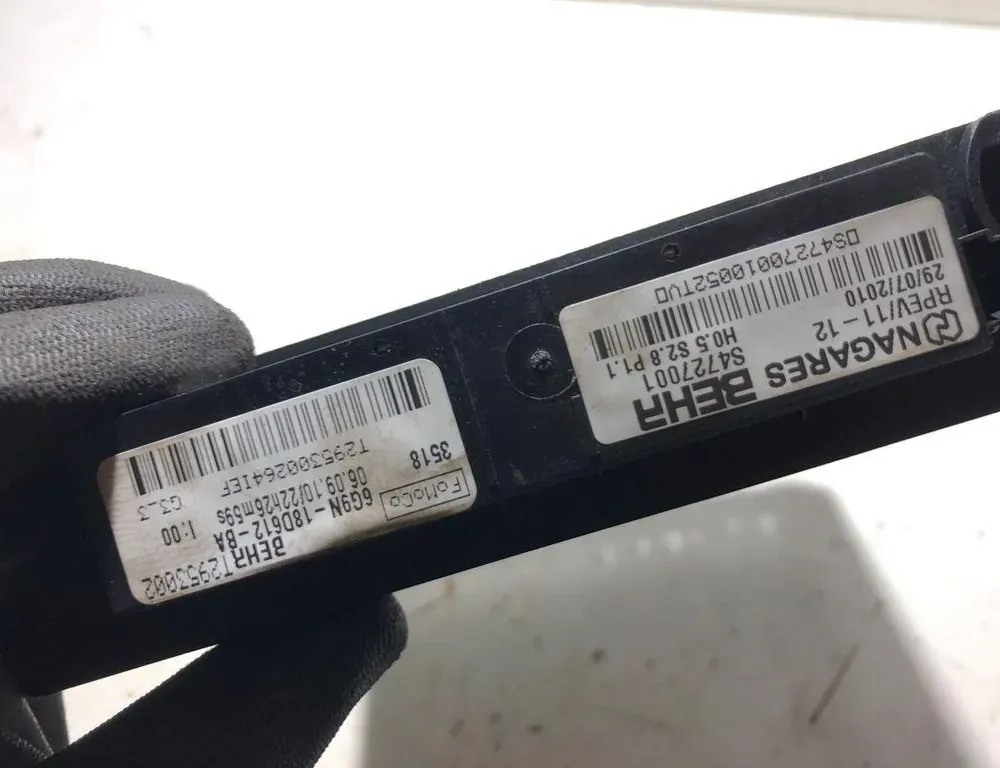 VOLVO XC60 1 generation (2008-2017) Electric Cabin Heater Radiator 33399560