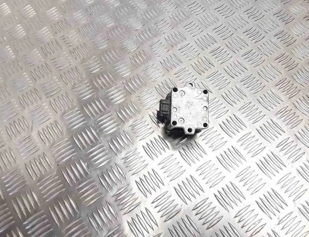 SEAT Alhambra 1 generation (1996-2010) Augstsprieguma aizdedzes vads (svečvads) 6N0905104 32472583