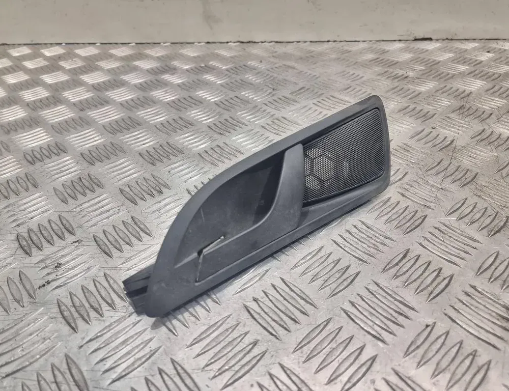 SKODA Octavia 2 generation (2004-2013) Kreisais aizmugurējais iekšējais atvēršanas rokturis 1Z0839241 33190063