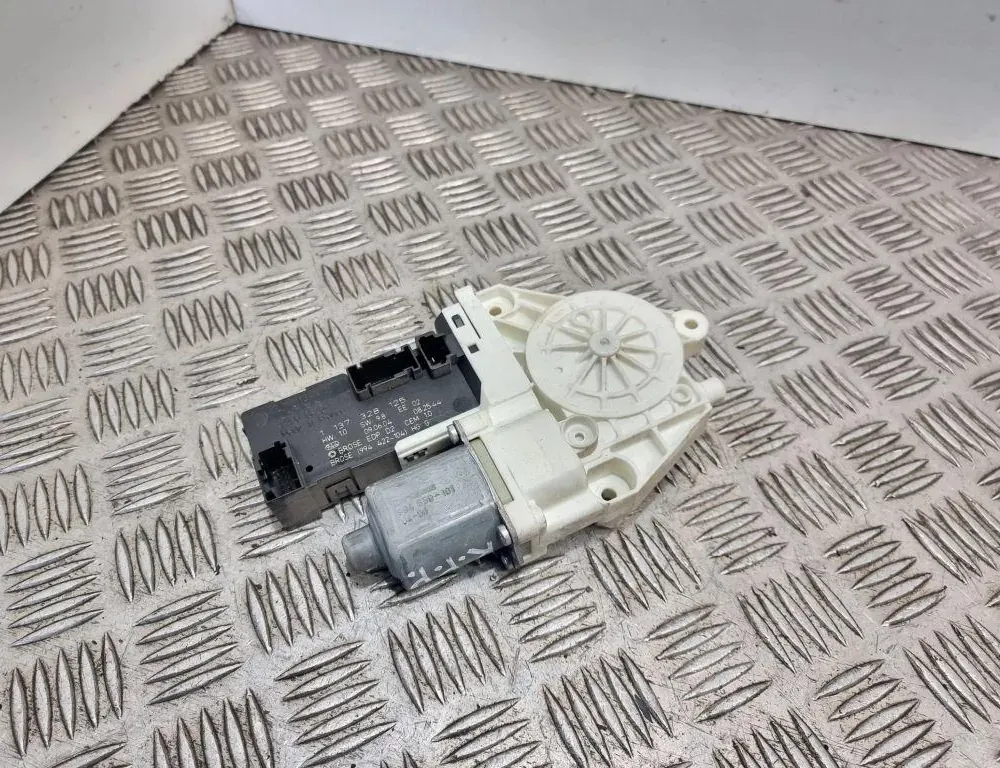 PEUGEOT 407 1 generation (2004-2010) Маторчик стеклоподъемника передней левой двери 1137328125 33245163