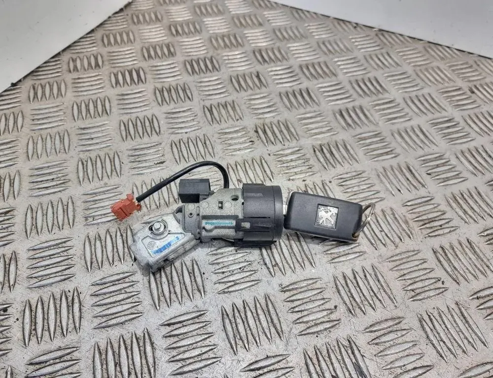 PEUGEOT 407 1 generation (2004-2010) Замок зажигания 9648445180 33245495