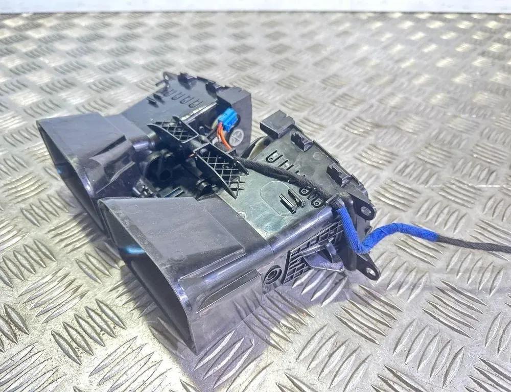 MERCEDES-BENZ E-Class W211/S211 (2002-2009) Center console air vents 2124400706,A2128302554 33385874