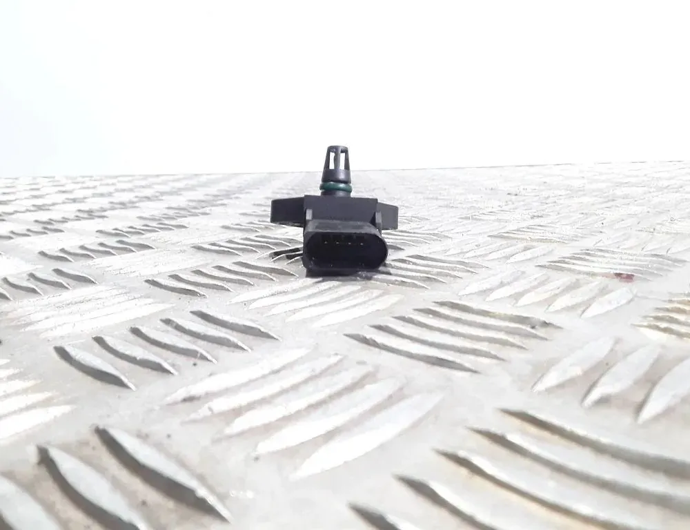 VOLKSWAGEN Golf 5 generation (2003-2009) MAP Sensor 038906051C 33503591