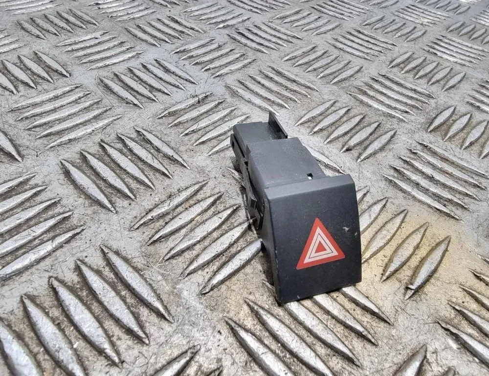 SKODA Roomster 5J  (2010-2015) кнопка опасности 5j0953235 33517289