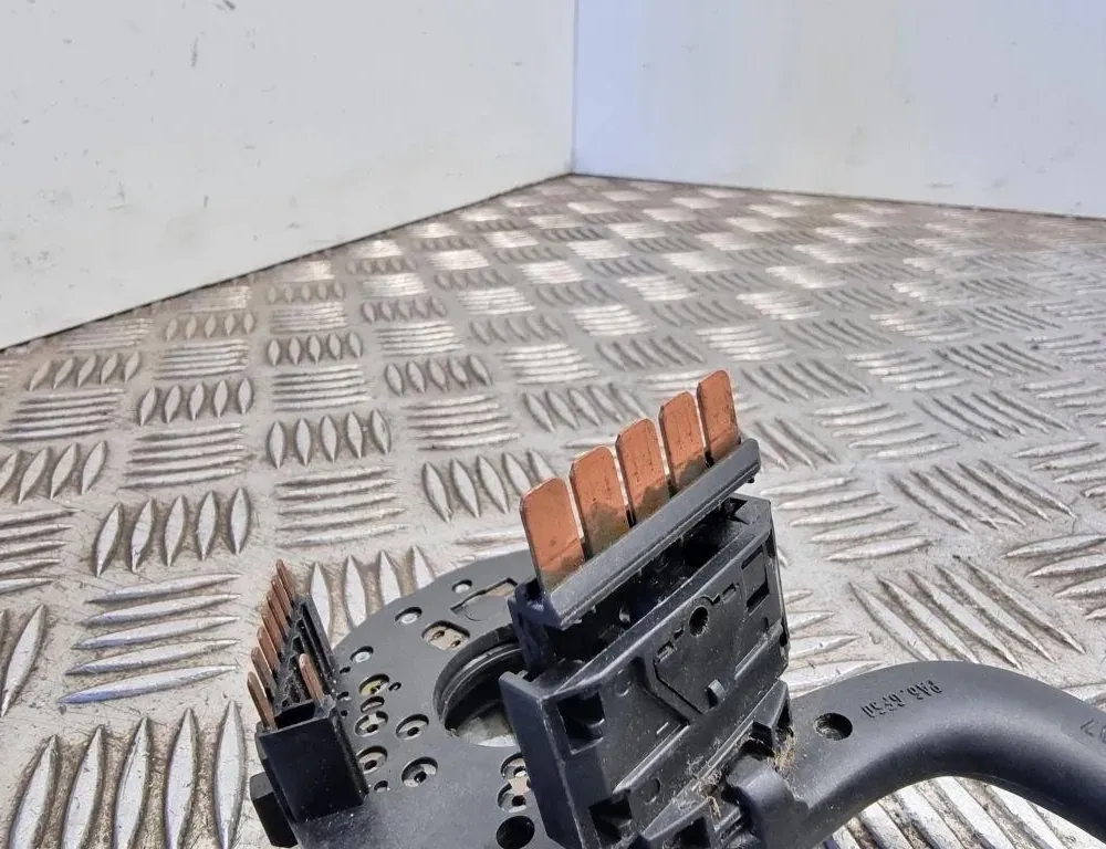 SEAT Cordoba 2 generation (1999-2009) поворота переключение  Q891007 33519477