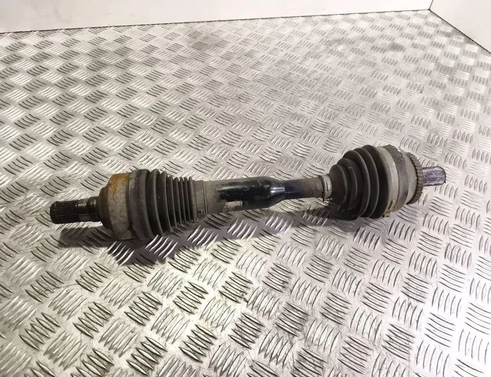 VOLVO XC60 Priekšējā labā pusass P30783089 33538070