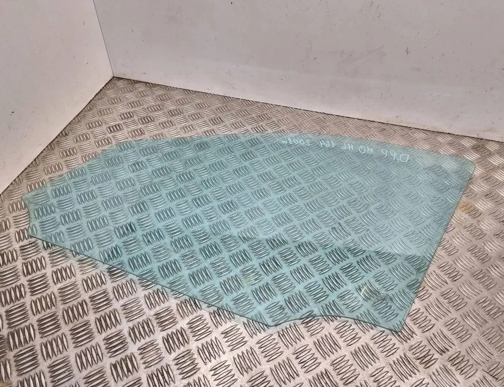 MERCEDES-BENZ M-Class W164 (2005-2011) Стекло передней правой двери FSG70WDB39,43R000004 33538372