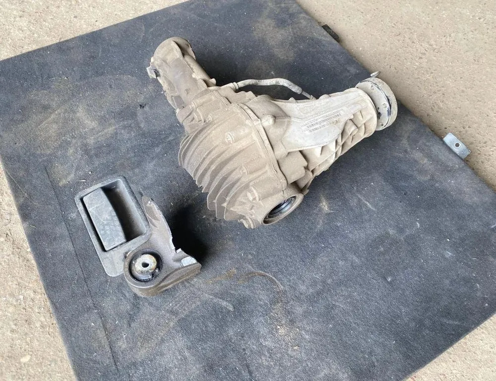 MERCEDES-BENZ M-Class W164 (2005-2011) Priekšējais reduktors A1643302402,1633302402 33538470