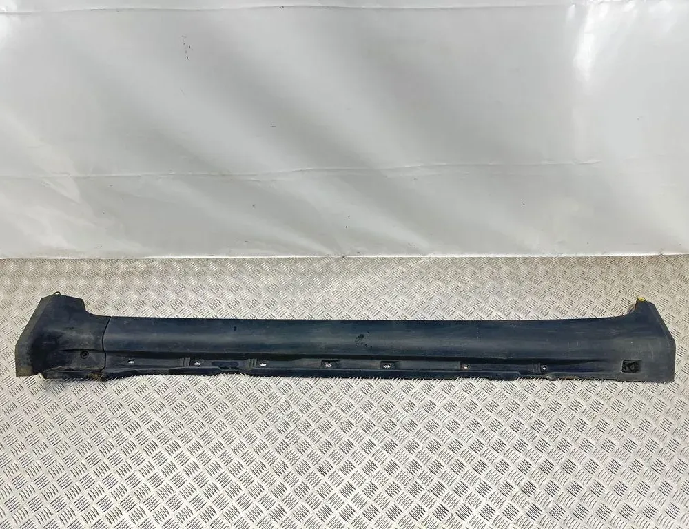 VOLVO XC60 Left Side Plastic Sideskirt Cover 30653722 33538652