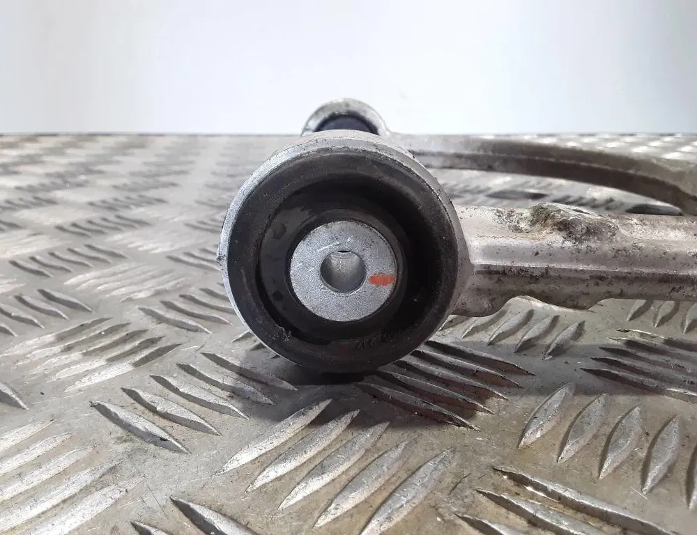 MERCEDES-BENZ M-Class W164 (2005-2011) Priekšējā labā augšējā vadības svira/ričags 33542693