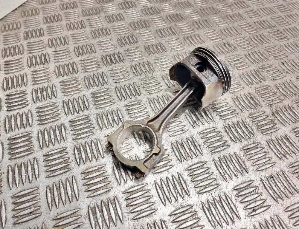 FORD C-Max 1 generation (2003-2010) Поршень 33544872