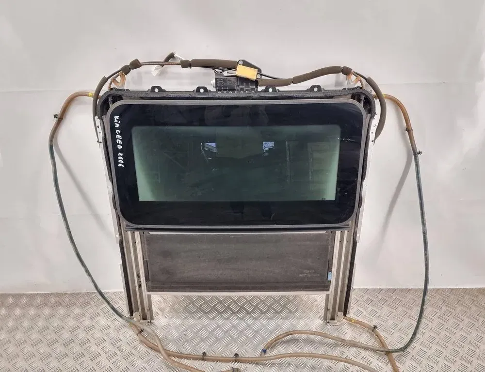 KIA Cee'd 1 generation (2007-2012) Люк крыши SGACC6060 33547098