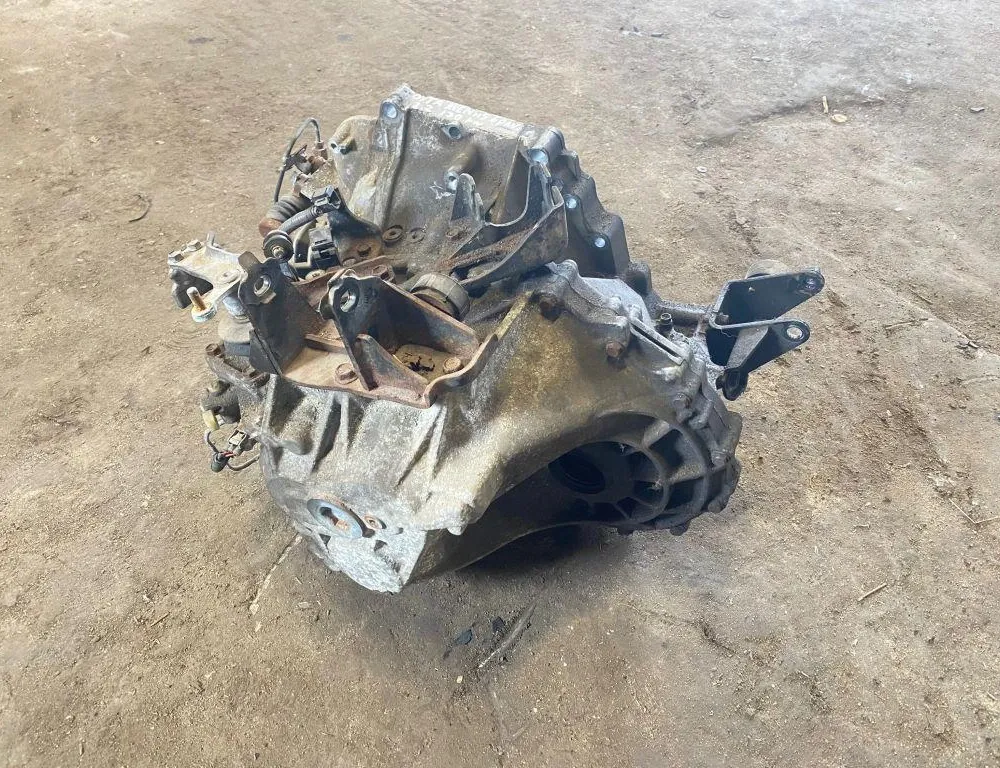 TOYOTA Avensis 2 generation (2002-2009) Коробка передач 33550329