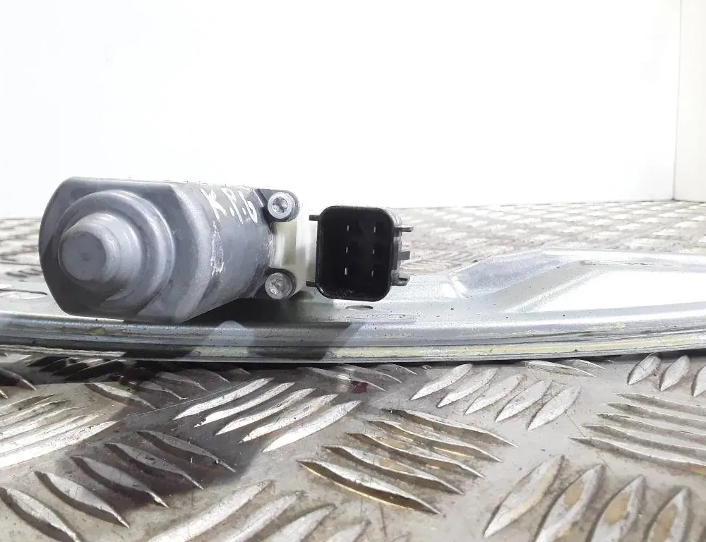 FORD Focus 3 generation (2011-2020) Aizmugurējo kreiso durvju logu pacēlājs BM51A27001BA 33550342