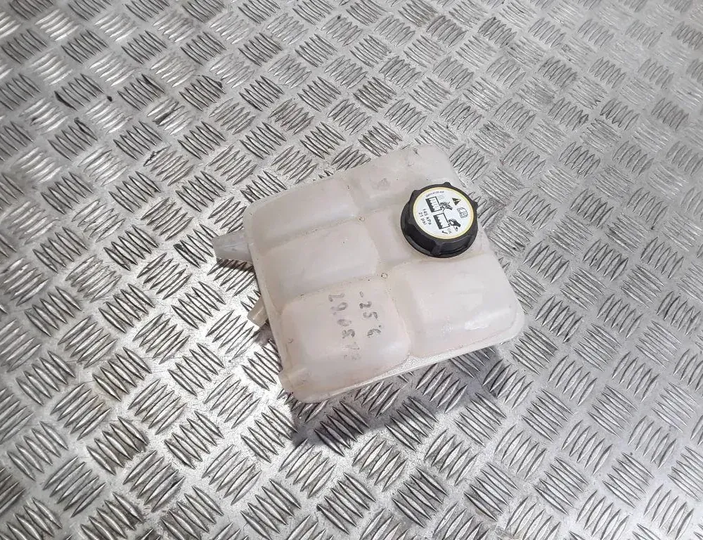 FORD Focus 3 generation (2011-2020) Expansion Tank AV418K218D,8V618K218A 33552781