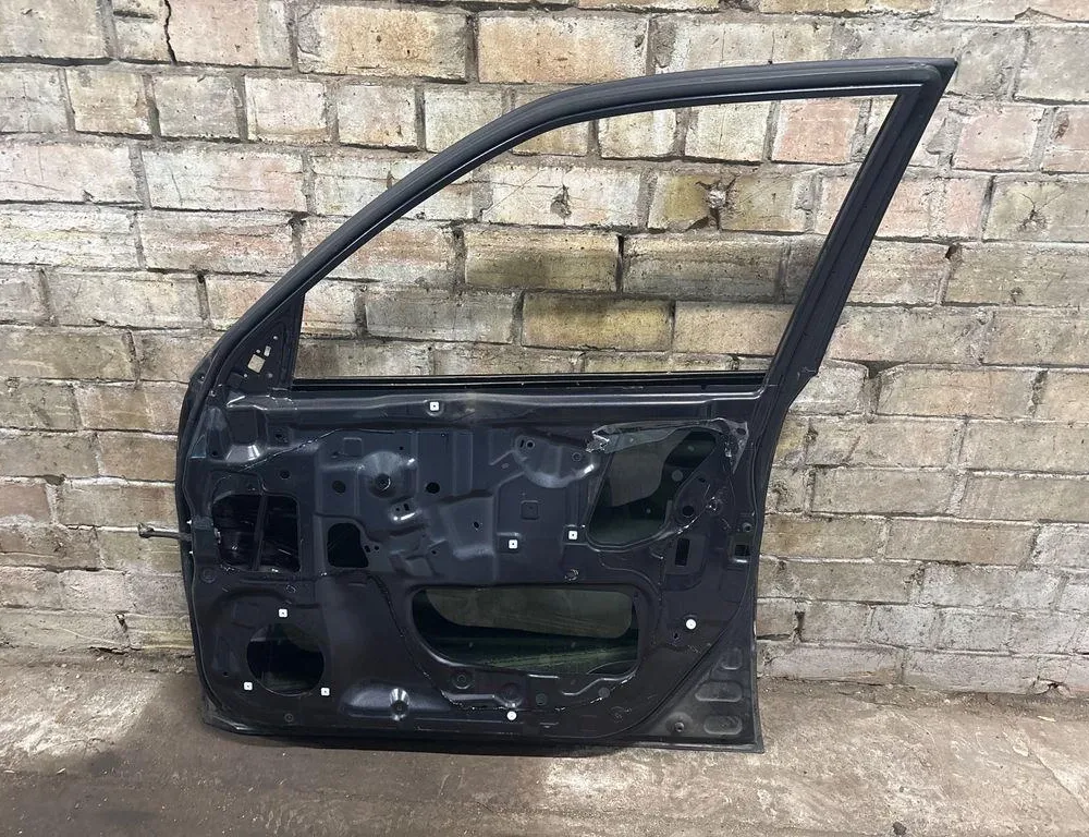 SUBARU Forester SH (2007-2013) Front Right Door 33552808