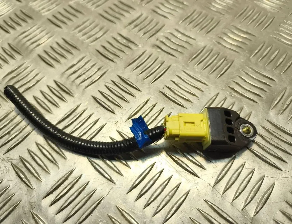 SUBARU Forester SH (2007-2013) Rear Left Crash  Sensor 98237FG000 33553021