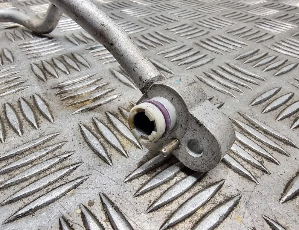 BMW X1 F48/F49 (2015-2023) AC Hose Pipe 9209727,196558 33555477