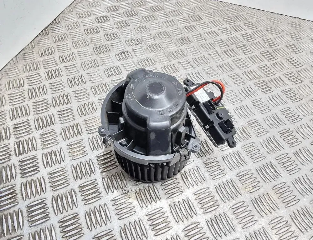 BMW X1 F48/F49 (2015-2023) Печка салона 9297752 33555712