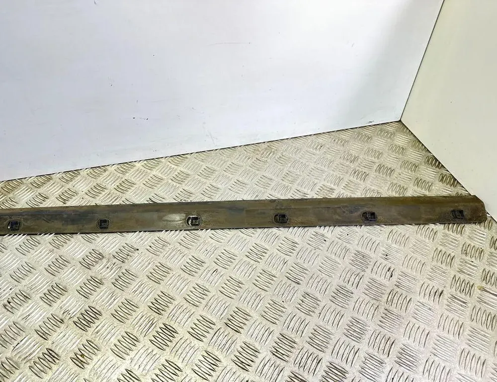 TOYOTA Auris 2 generation (2012-2015) Наружный пластиковый порог левый 7585202081 33555789