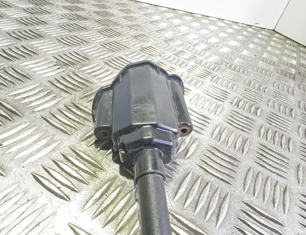 TOYOTA Auris 2 generation (2012-2015) Омыватель фар правой стороны 8520702130 33555852