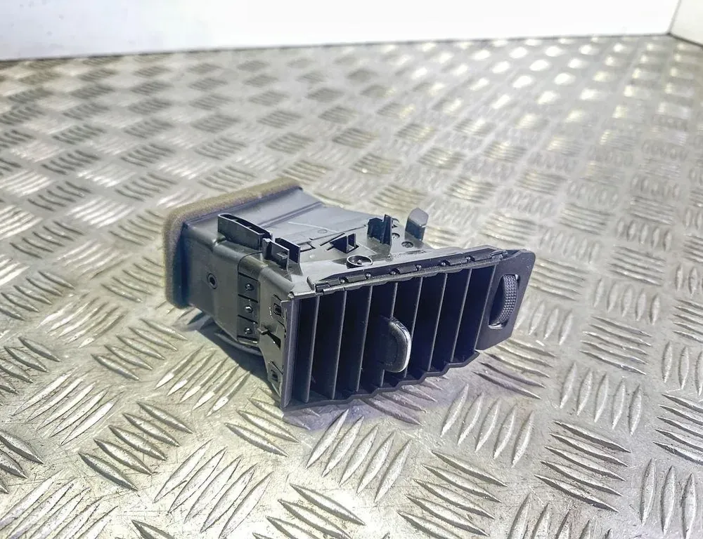 OPEL Astra K (2015-2021) Dashboard Air Vents 39079605 33556577