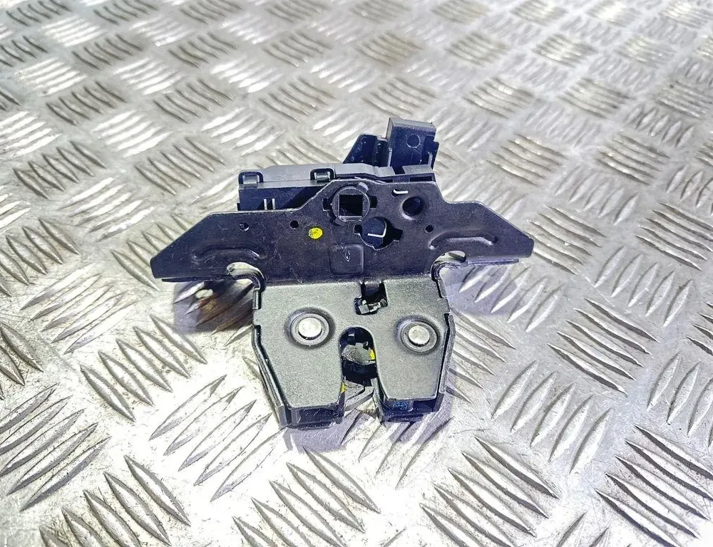 OPEL Astra K (2015-2021) Tailgate Boot Lock 13509599 33556850