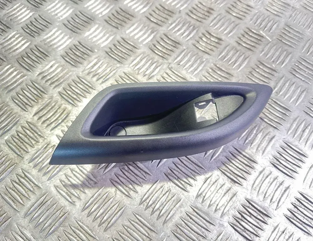 OPEL Astra K (2015-2021) Aizmugurējo kreiso durvju apdare 13438546 33556884