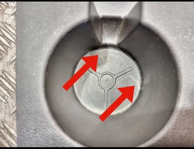 FORD Fiesta 7 generation (2017-2024) Подстаканник 54045a06 33562401