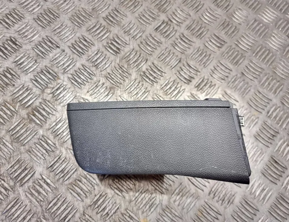 FORD Fiesta 7 generation (2017-2024) Подстаканник 54045a06 33562401