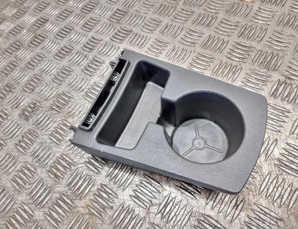 FORD Fiesta 7 generation (2017-2024) Подстаканник 54045a06 33562401