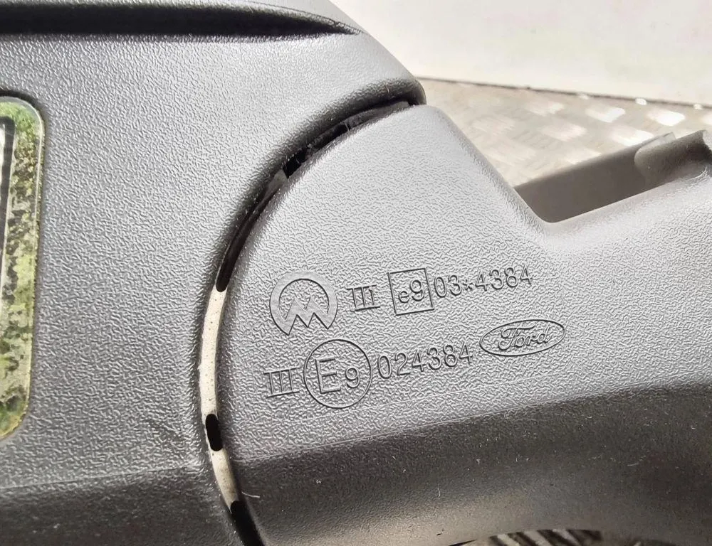 FORD Mondeo 4 generation (2007-2015) Priekšējais kreisais durvju spogulis E9024384 33574469