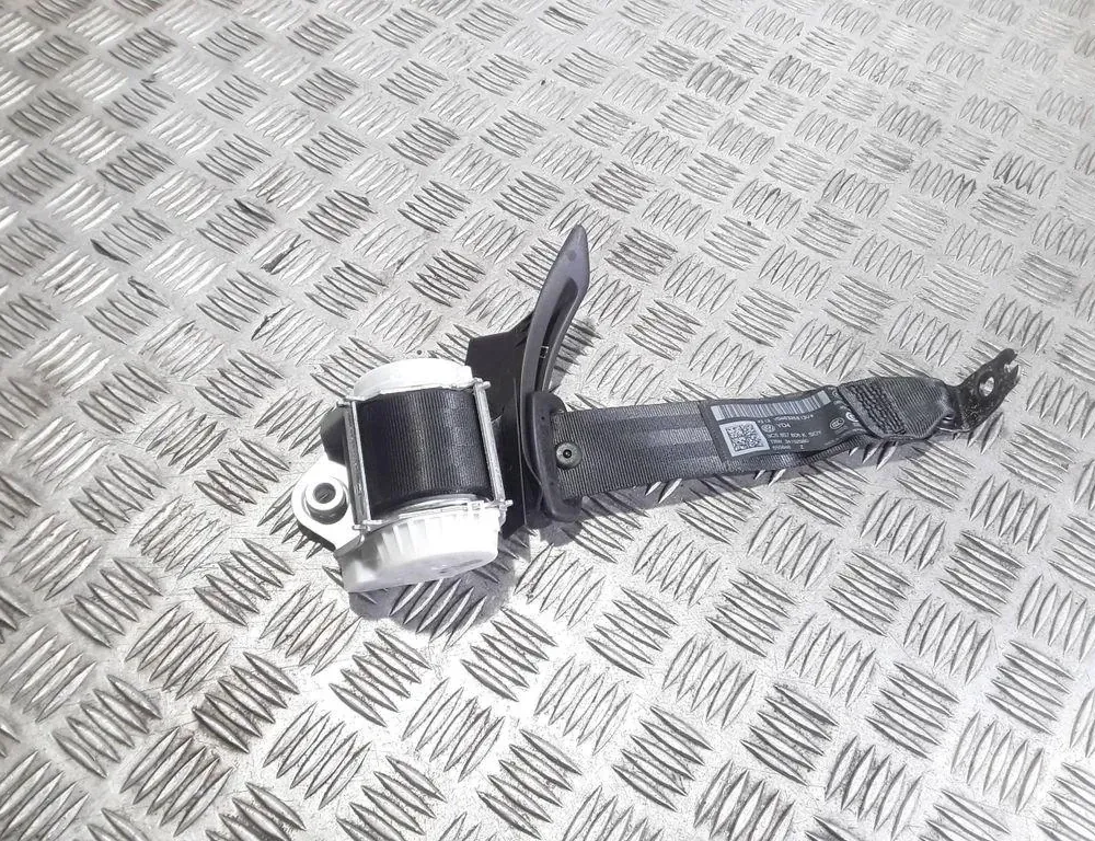 VOLKSWAGEN Passat B7 (2010-2015) Ремень безопасности задний правый 3C5857806 33581605