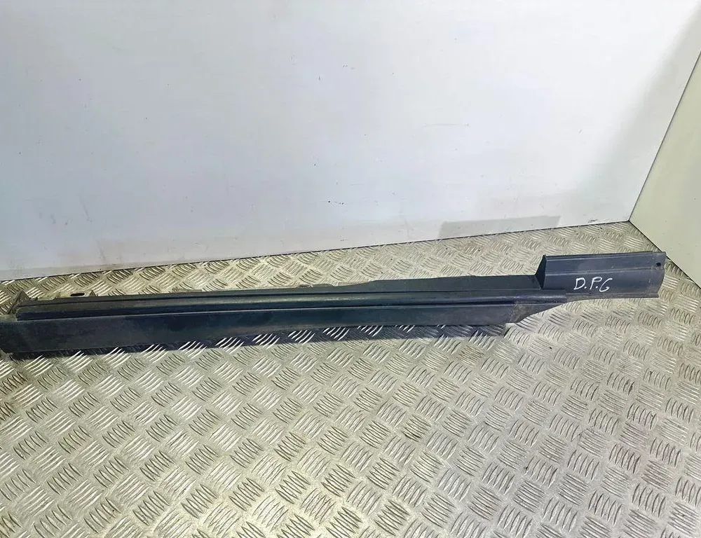 FORD C-Max 2 generation (2010-2019) Right Side Plastic Sideskirt Cover AM51U10154A 33719412