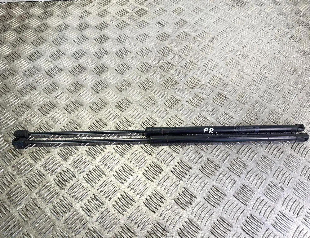 MERCEDES-BENZ C-Class W204/S204/C204 (2004-2015) Front Right Bonnet Strut A2049801364 33725471