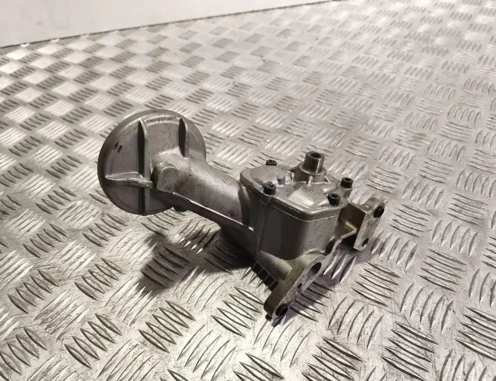 AUDI A6 C6/4F (2004-2011) Eļļas sūknis 059115105AD,16803403 33780589