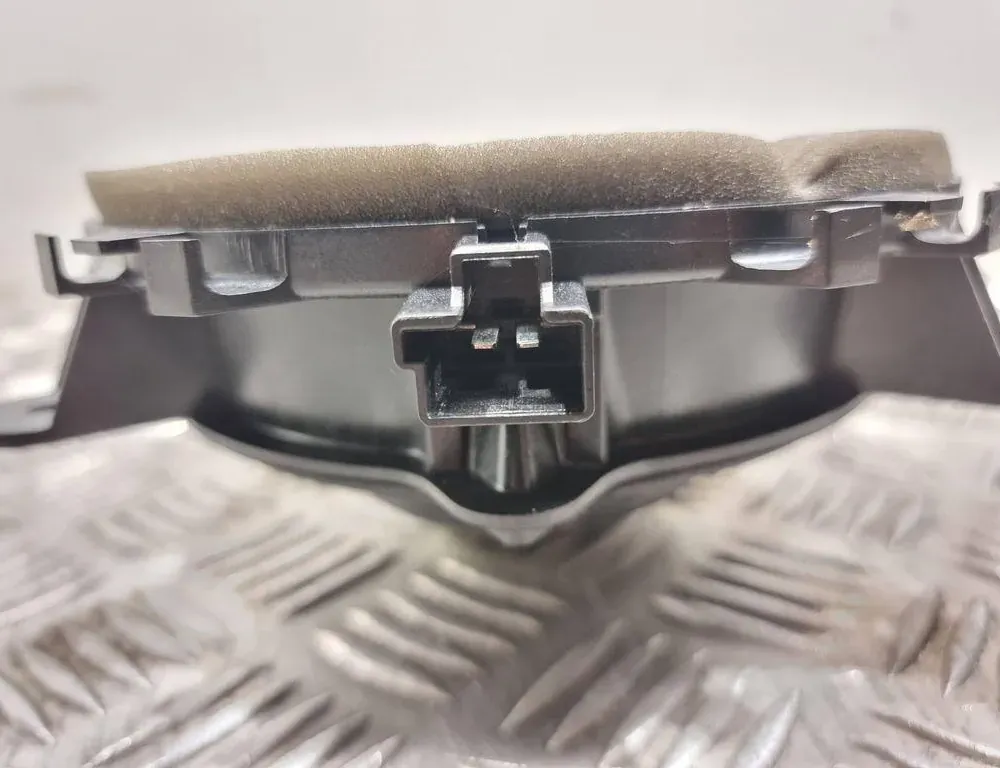 VOLVO V70 3 generation (2007-2020) Rear Right Door Sound Speaker 30657445 33785460