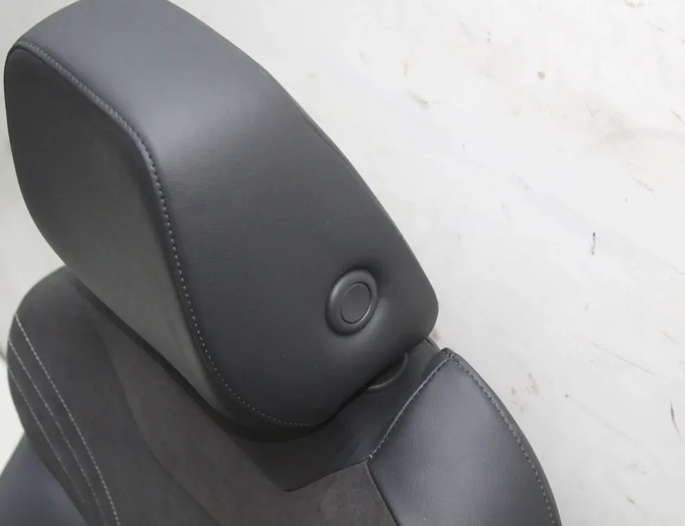 VOLKSWAGEN ID.4 1 generation (2020-2023) Interior Seats W/ Door Cards Kit 33481012