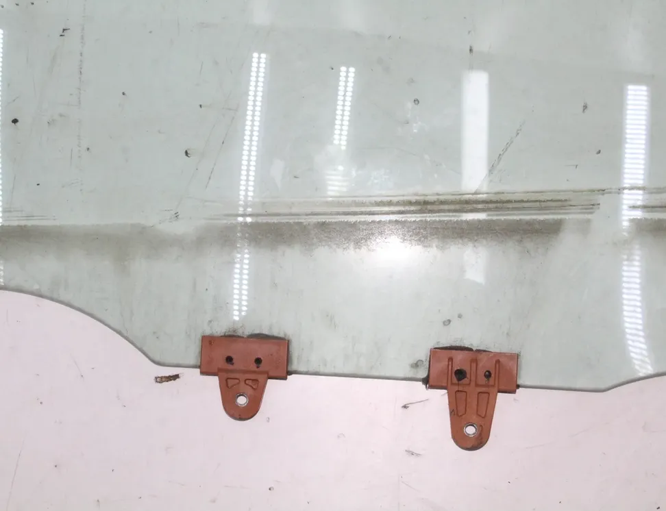 NISSAN Juke YF15 (2010-2020) Стекло передней левой двери 33524767