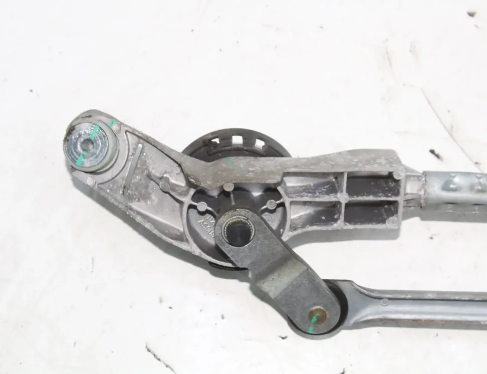 NISSAN Juke YF15 (2010-2020) Front Windshield Wiper Mechanism 288001KE0C 33525114