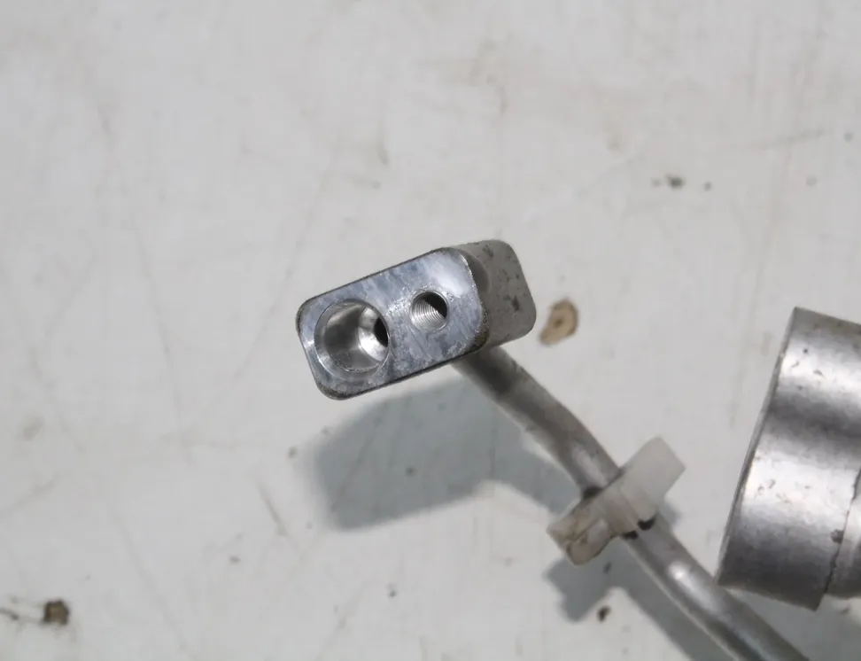 NISSAN Juke YF15 (2010-2020) Gaisa kondicionētāja trubas 92446-BV80A 33525132