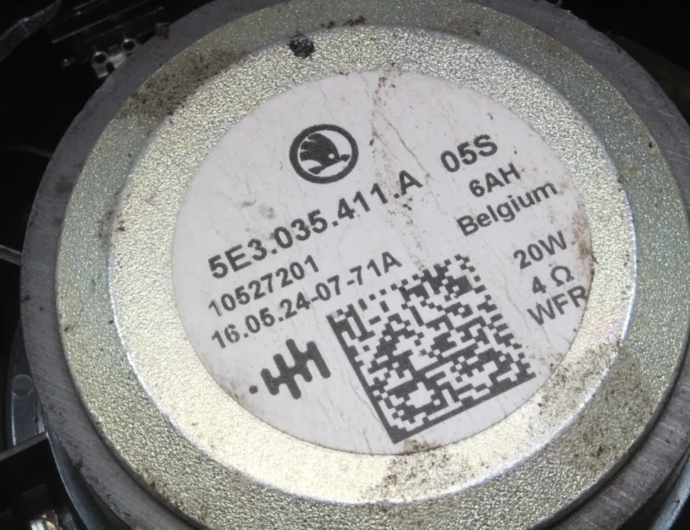 SKODA Octavia 4 generation (A8) (2019-2023) Front Right Door Loudspeaker 5E3035411A 33559153