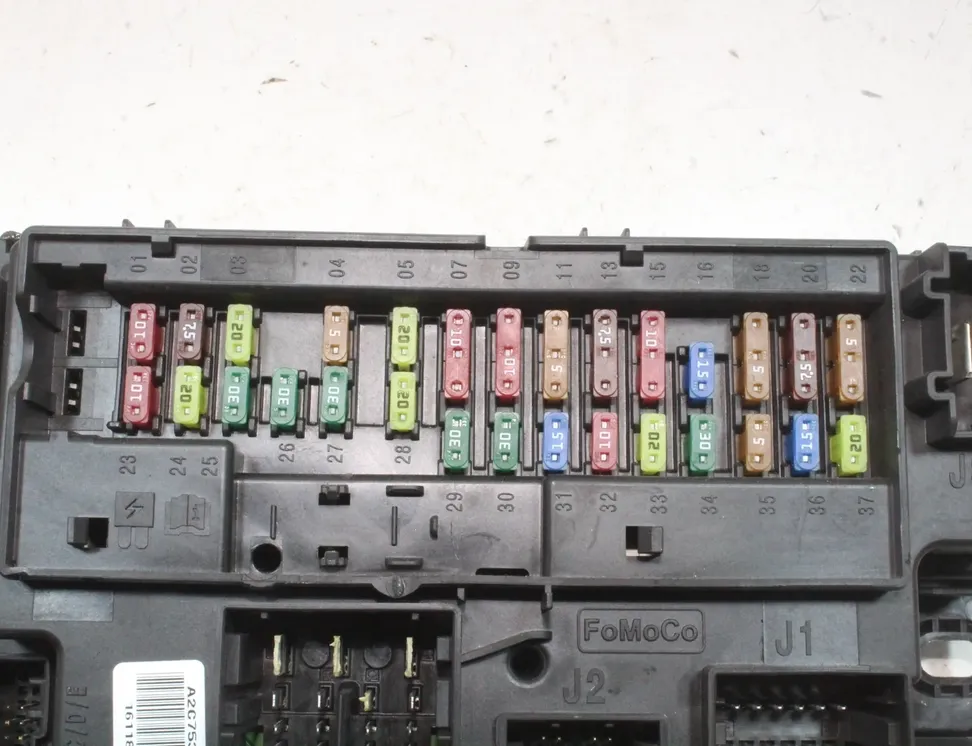 FORD Mondeo 5 generation (2014-2022) Блок предохранителей GU5T-15604-BFD 33727163